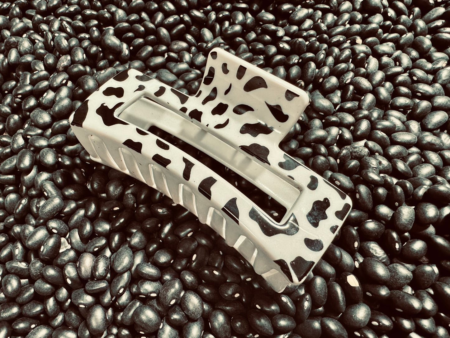 Cow print clip