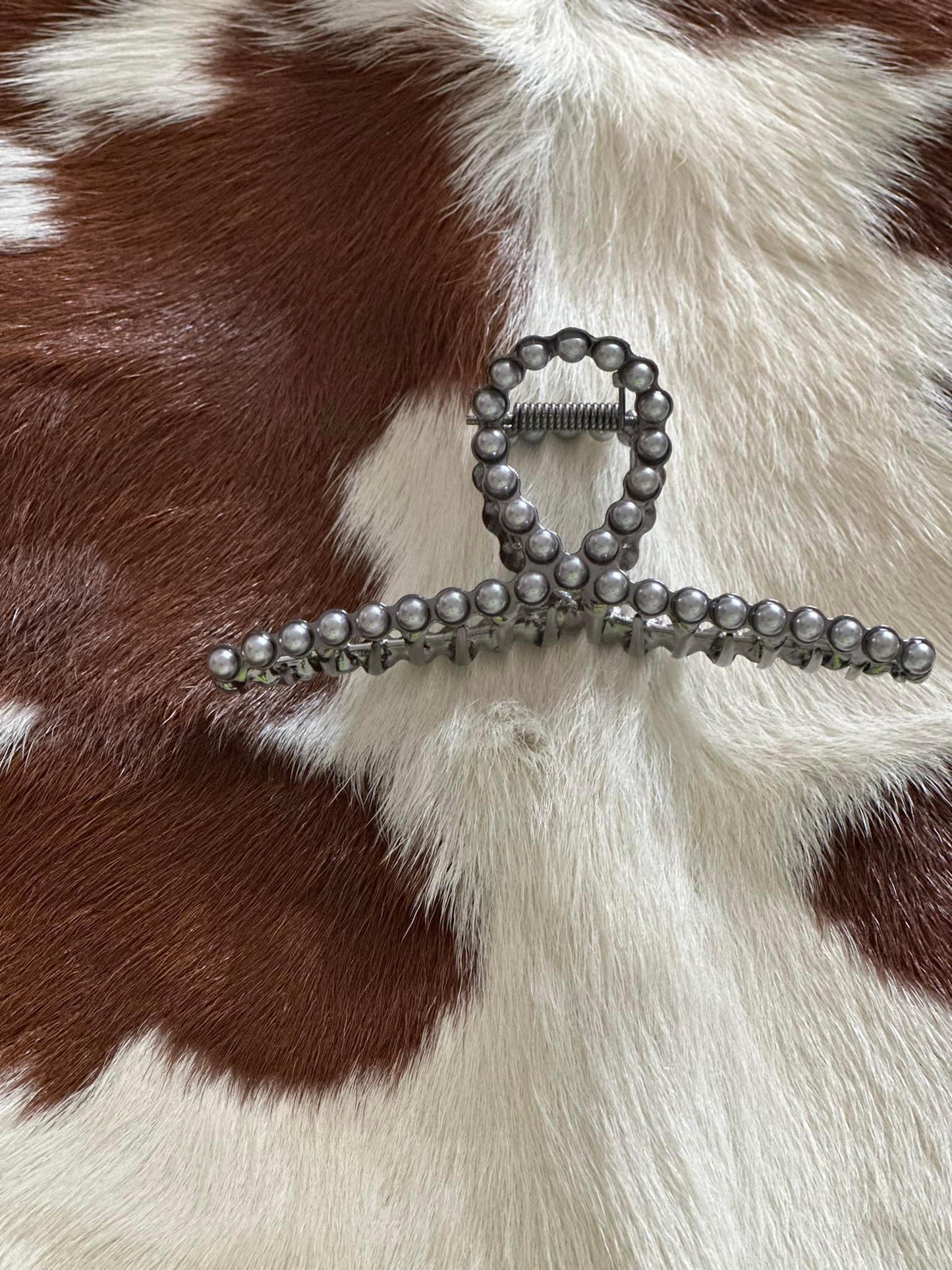 Navajo Pearl clip